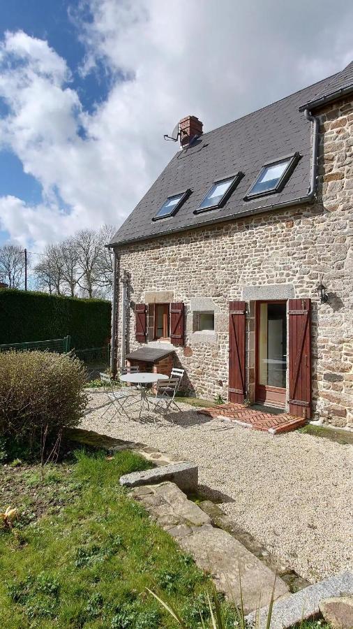 La Mer, A La Campagne En Normandie, Proche Du Mont St Michel Holiday home Lolif